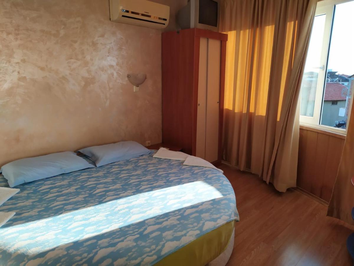 Night Panorama Privat Apartment Νεσέμπαρ Εξωτερικό φωτογραφία